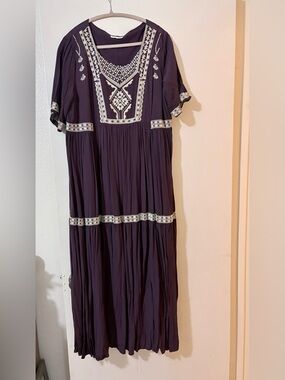 Boho Embroidered Maxi Dress - Deep Plum